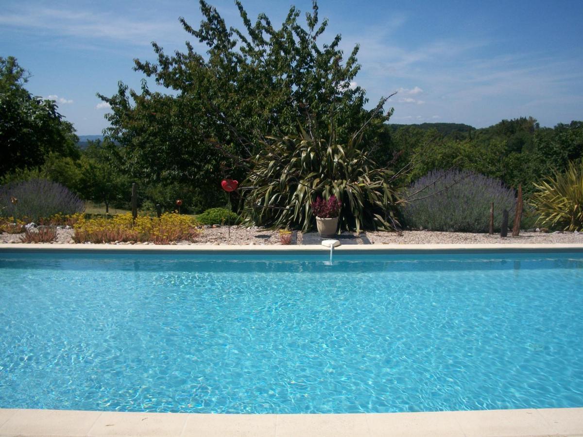 Le Pre Joli Hotel Beaugas Bagian luar foto