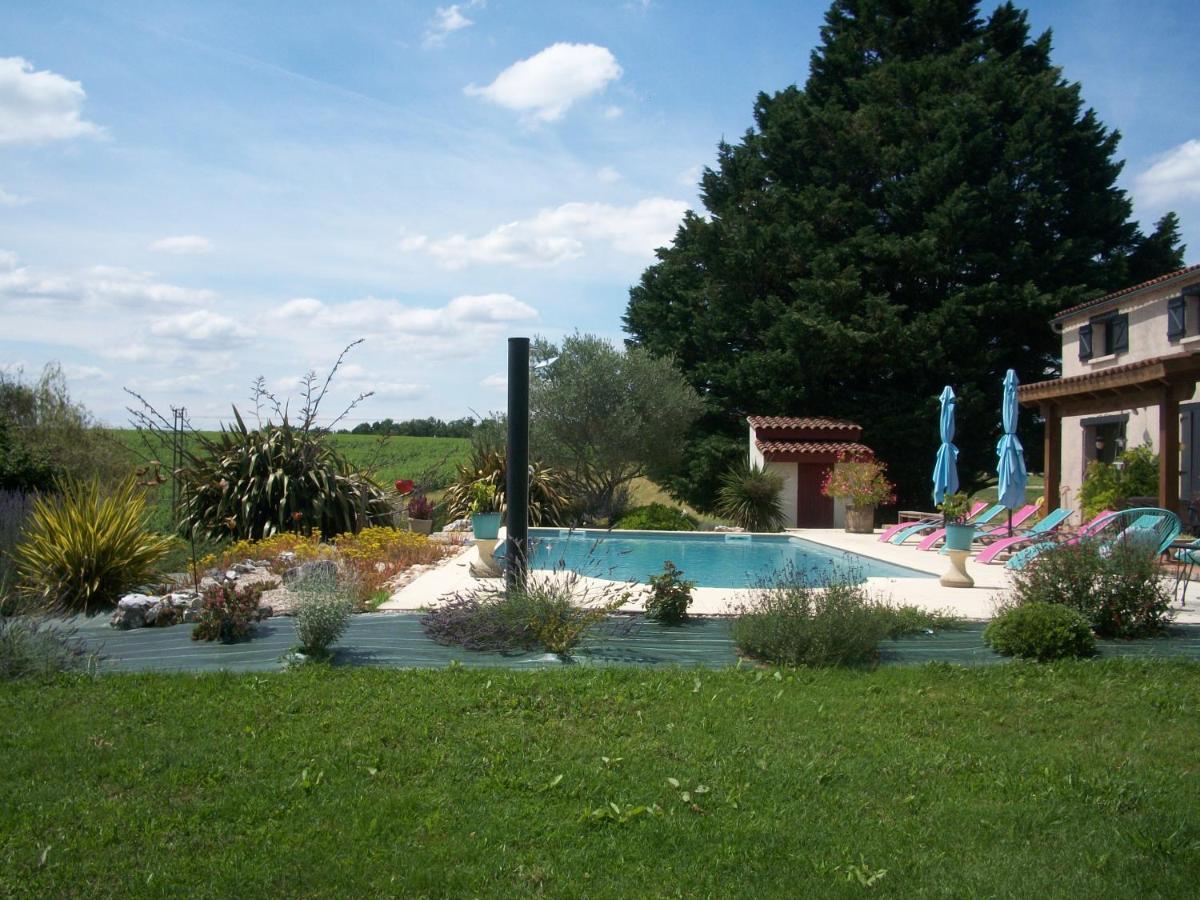 Le Pre Joli Hotel Beaugas Bagian luar foto