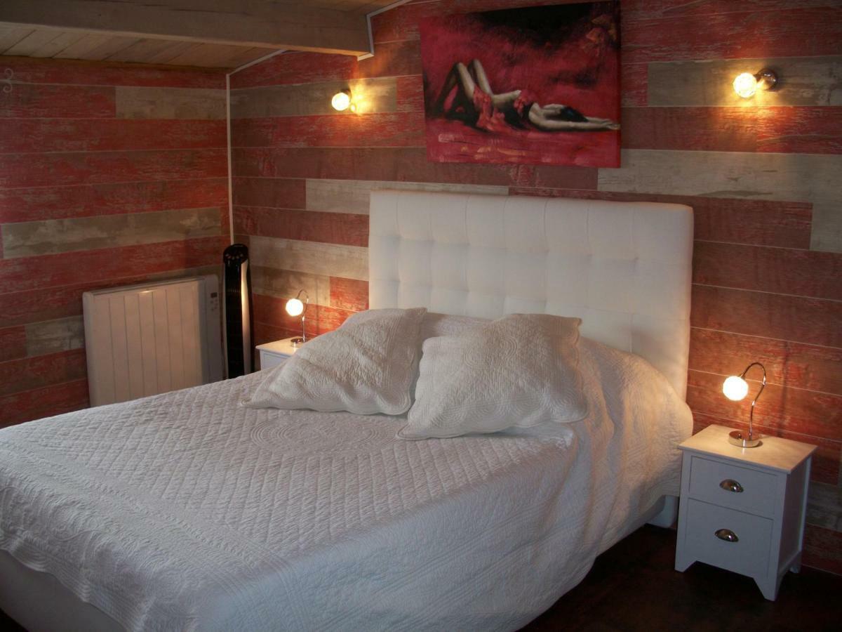 Le Pre Joli Hotel Beaugas Bagian luar foto
